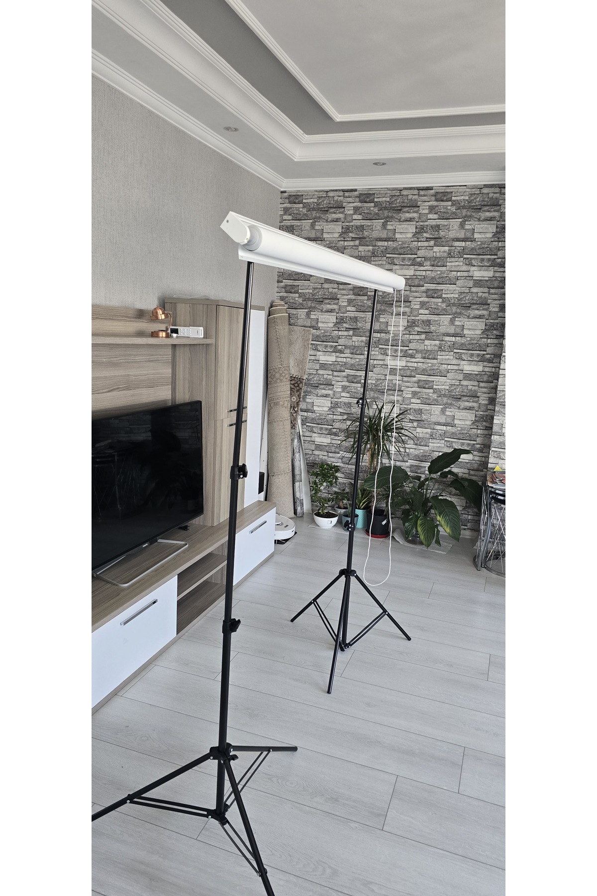 White Screen Beyaz Fon Perde (150x200cm) Ayaklı Makara Zincirli