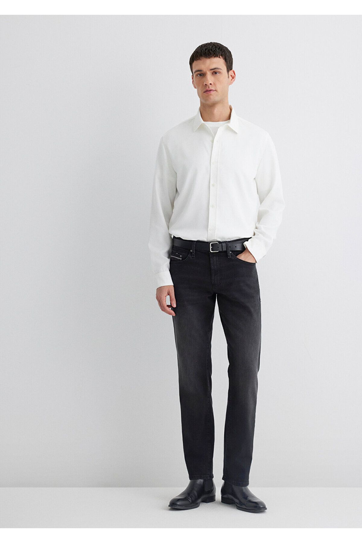 Mavi-Hunter Premium Dunkelgraue Jeanshose 0020218775 4