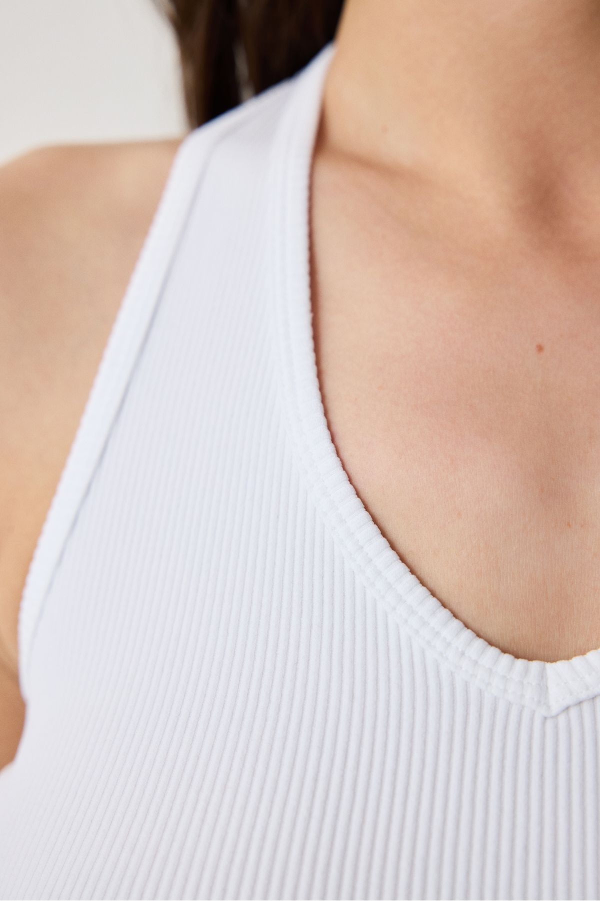 Penti-Seamless Optical White Top 4