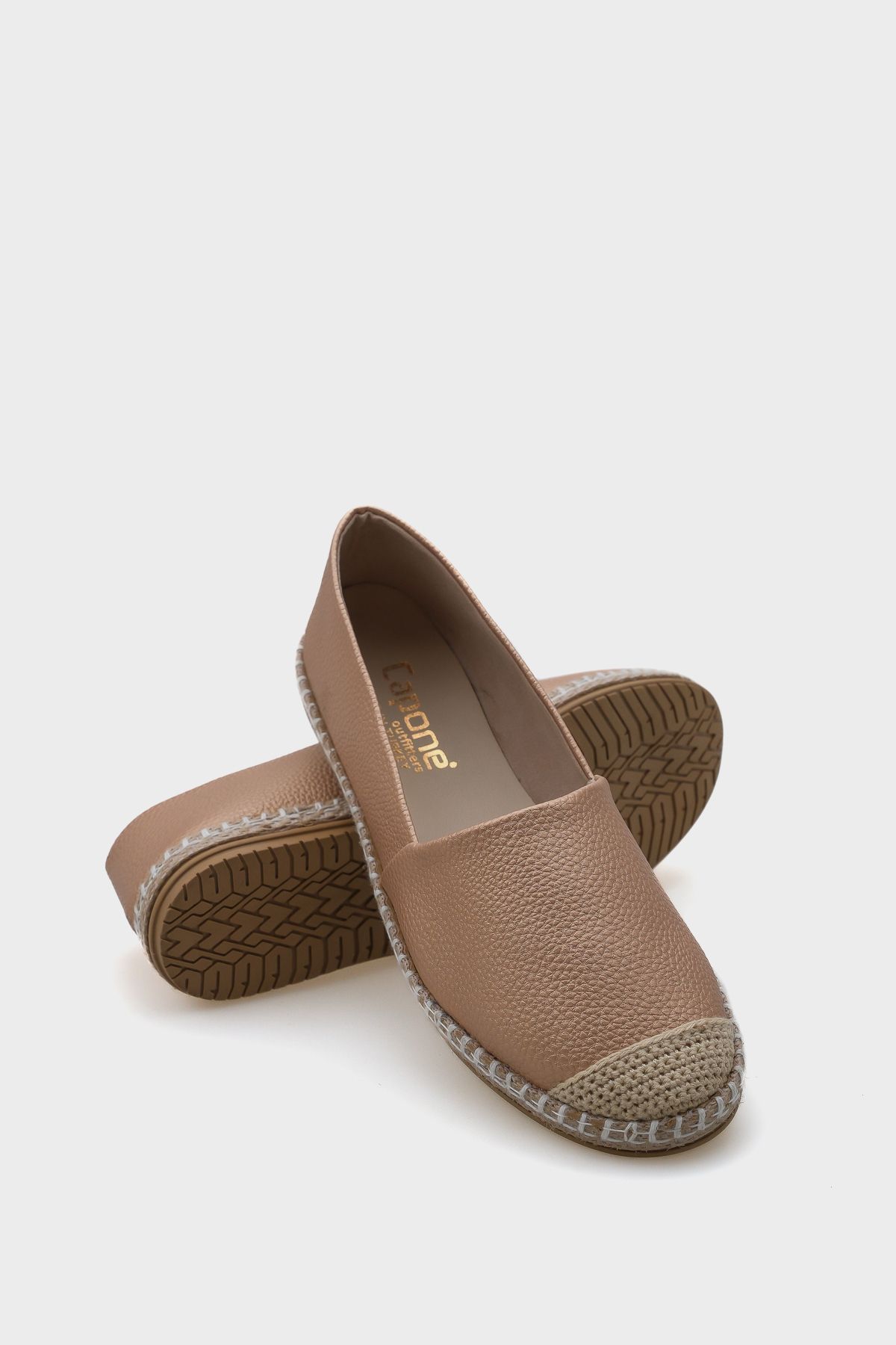 Capone Outfitters-حذاء إسبادريل نسائي من باساريلا سكين 3