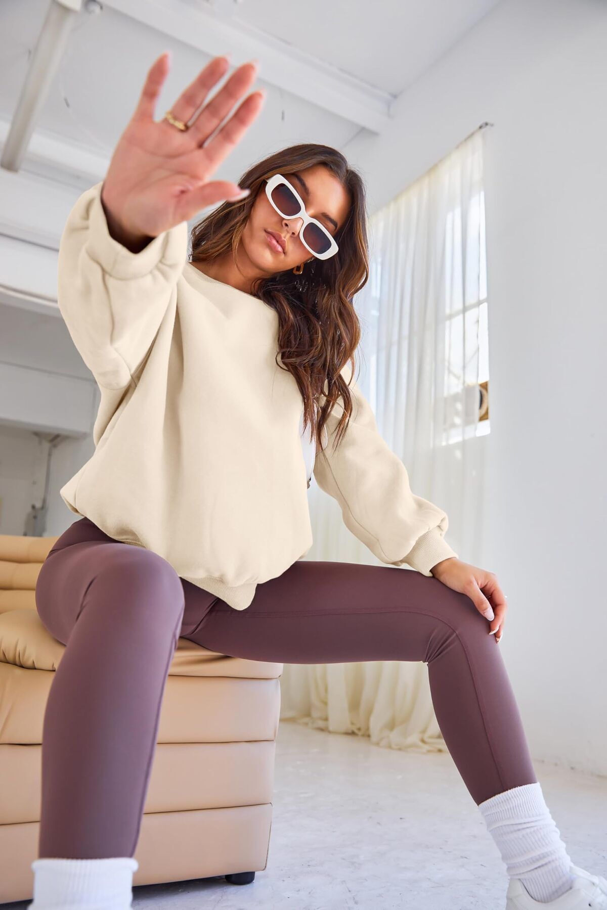 COMBİNE MİCHAİL-Γυναικείο φούτερ σε μπεζ χρώμα Oversize Soft Crew Neck Thick Raised 1
