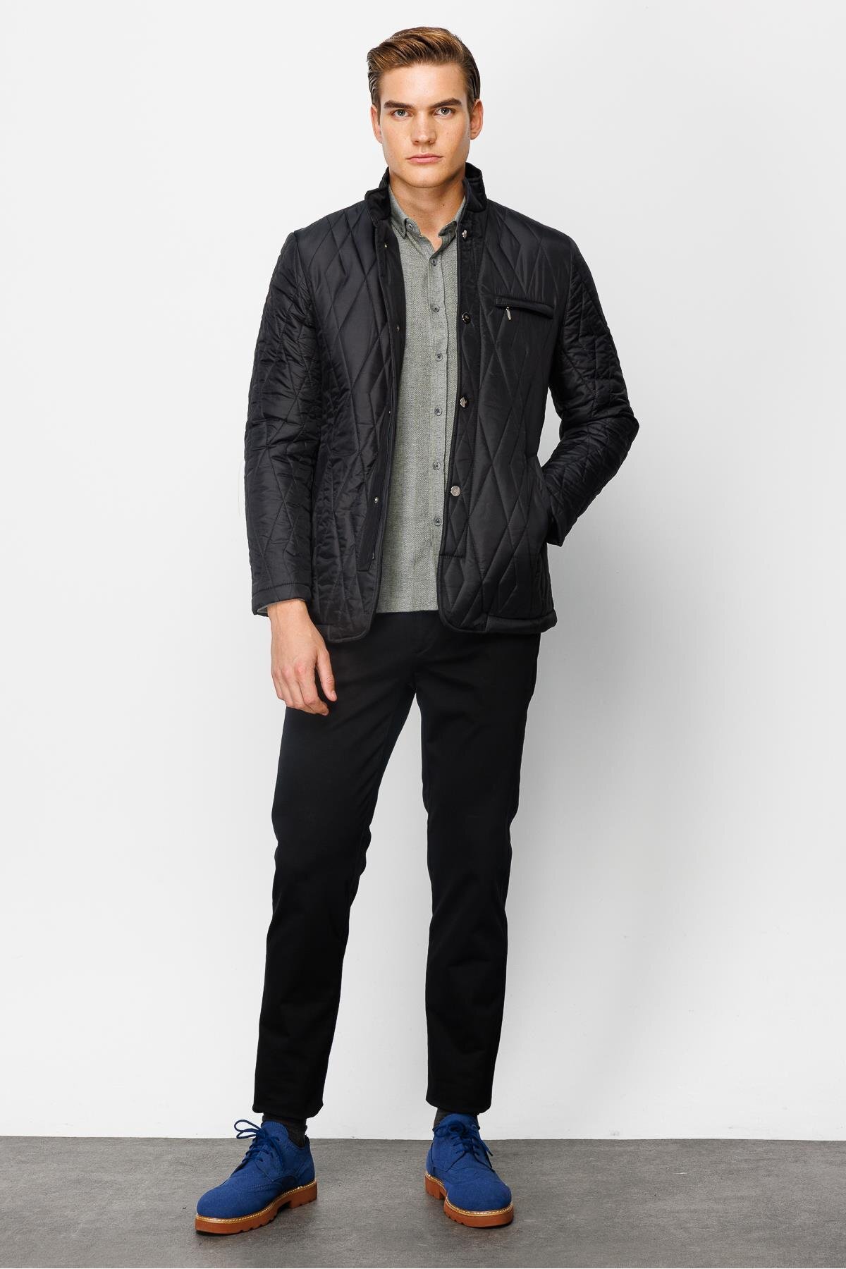 İgs  Erkek Dik Yaka Kapitone Klasik Mont – Cep Kapaklı, Fermuar & Çıtçıtlı – Siyah - Görsel 6