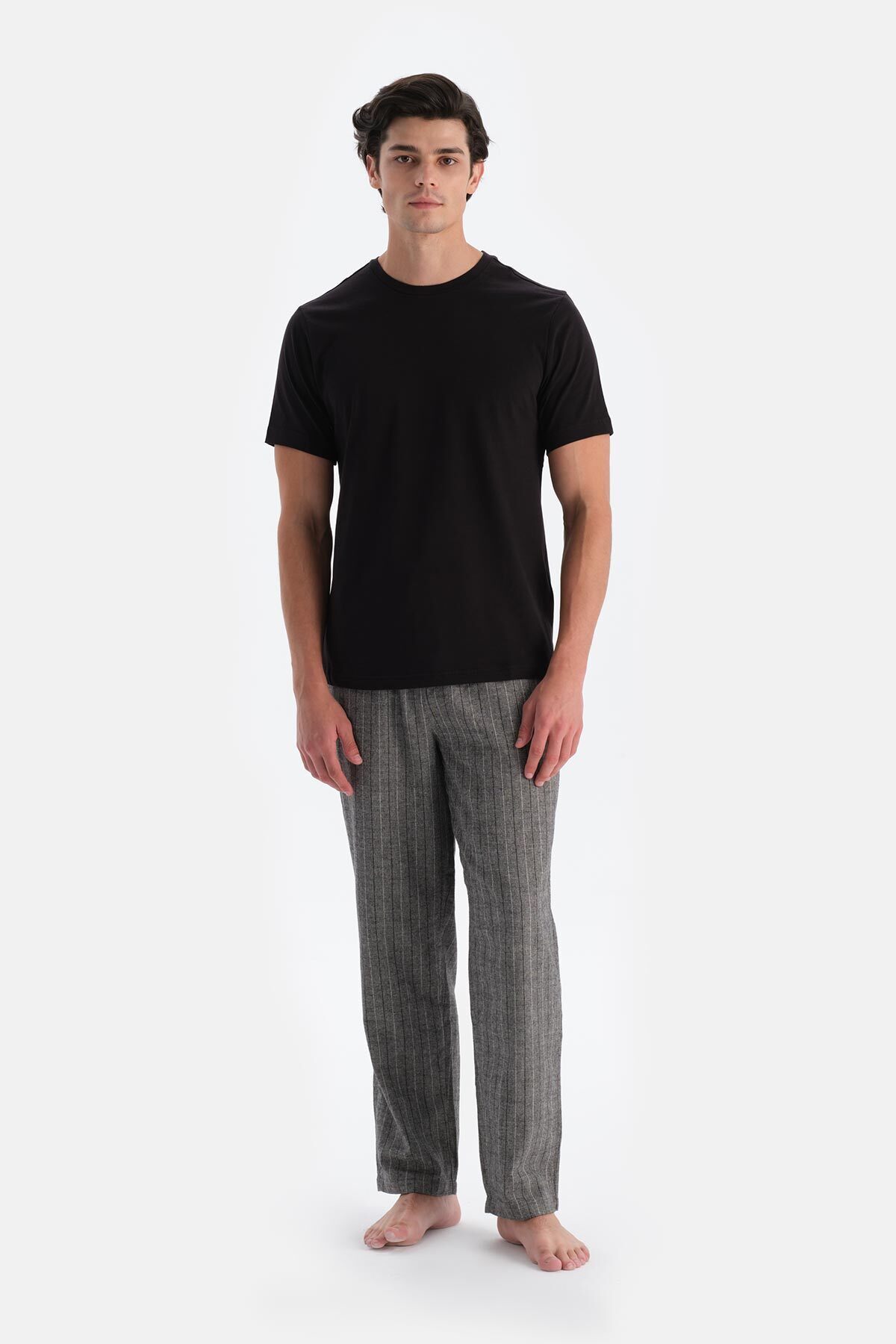 Dagi Gri Çizgili Dokuma Pantolon