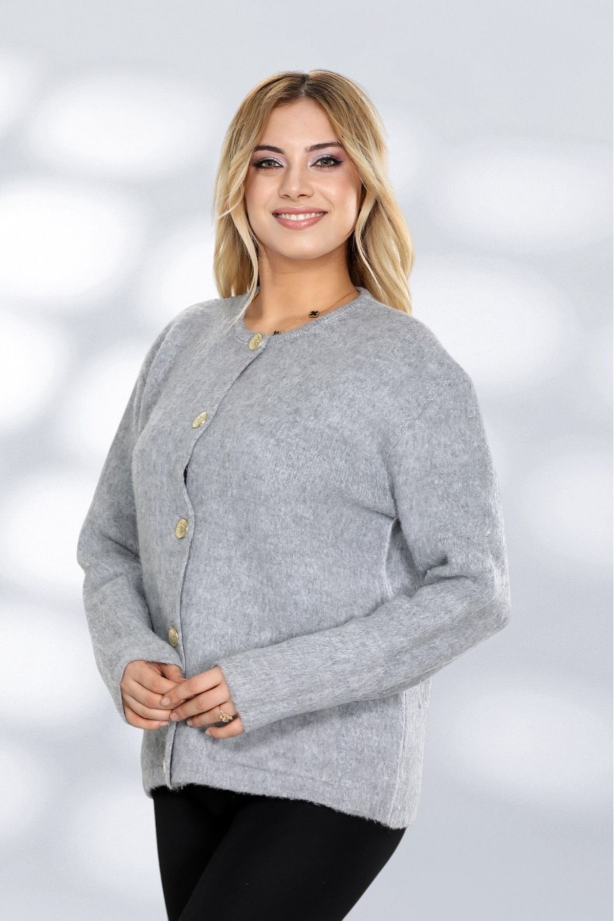 NEWCO-Stylish Knitwear Cardigan Model with Comfortable Fit Pockets and Large Button Detail Suitable for Daily Use 1
