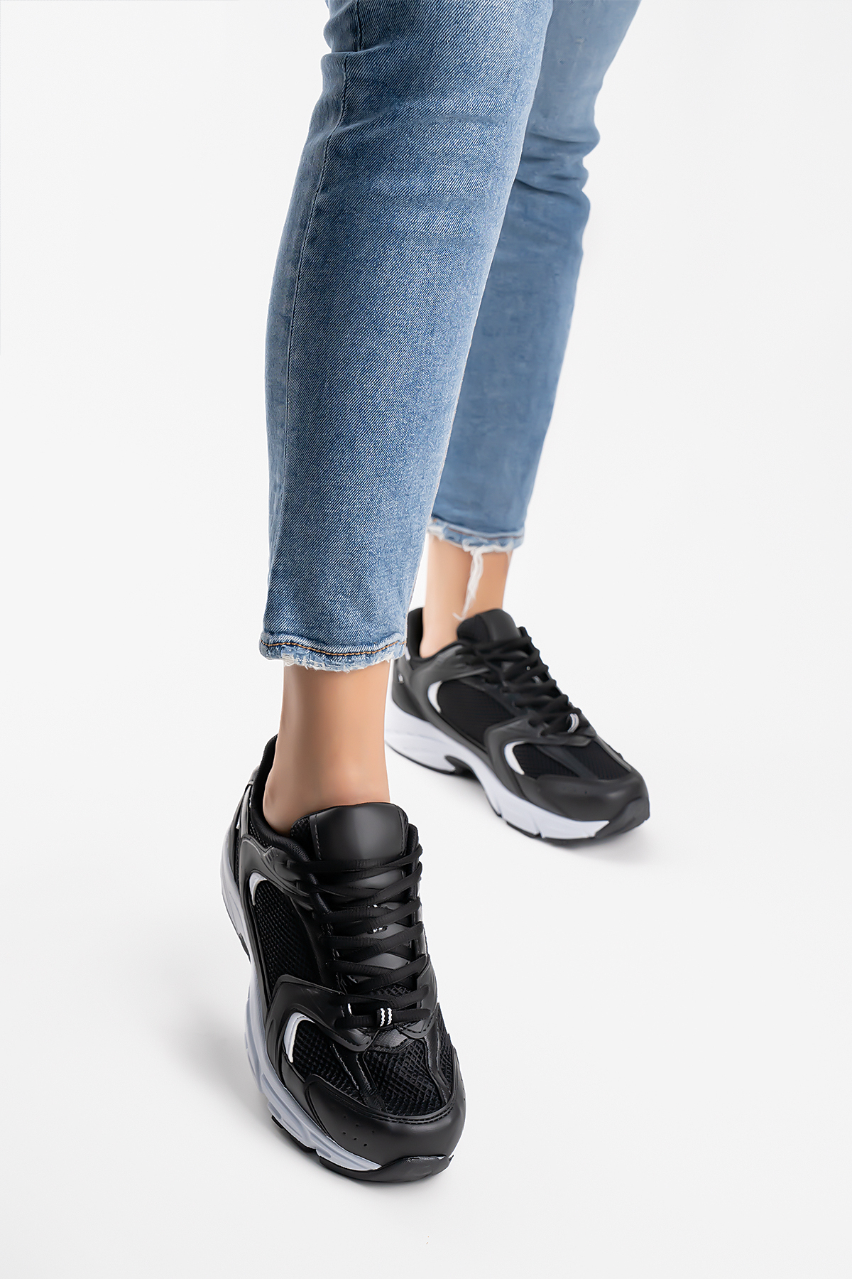 BERAT KUTLAY Siyah Beyaz Spor Ayakkabı Sneaker görsel 2