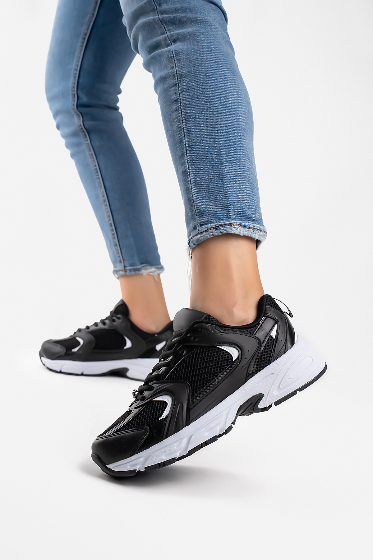 BERAT KUTLAY Siyah Beyaz Spor Ayakkabı Sneaker görsel 5
