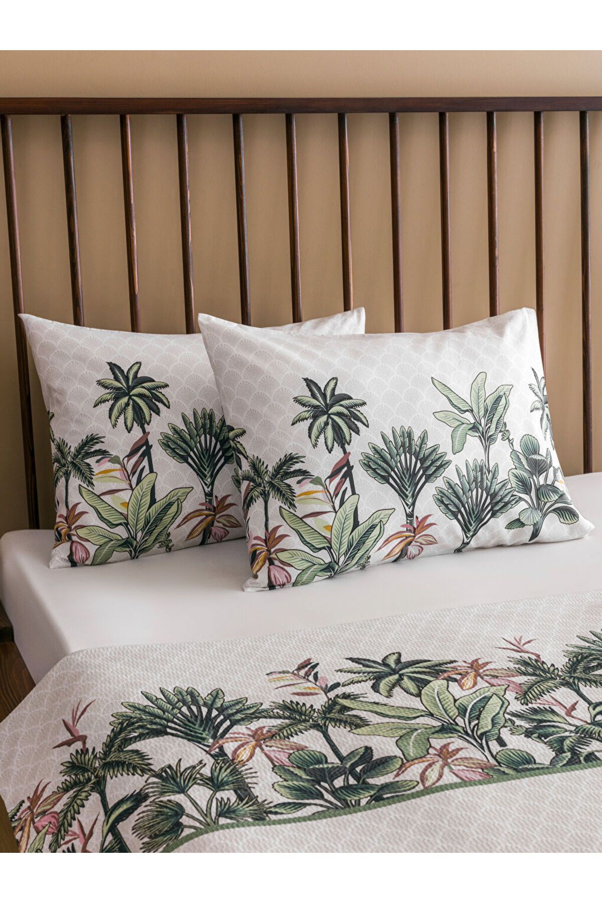 LC Waikiki-Sparkling Selections from Shining Store |   Patterned Double Pique Set 4
