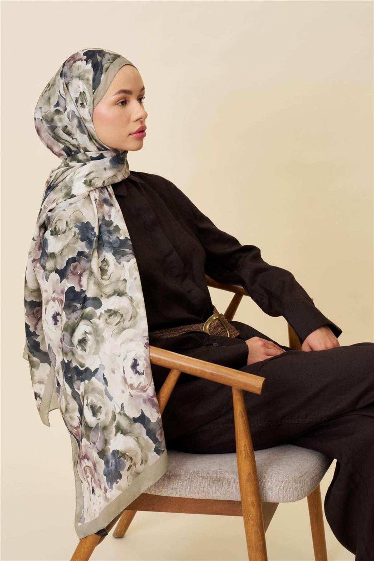 İpekhan-Fine Cotton Viscose Soft Shawl with Large Flower Pattern, Light and Stylish Shawl 4