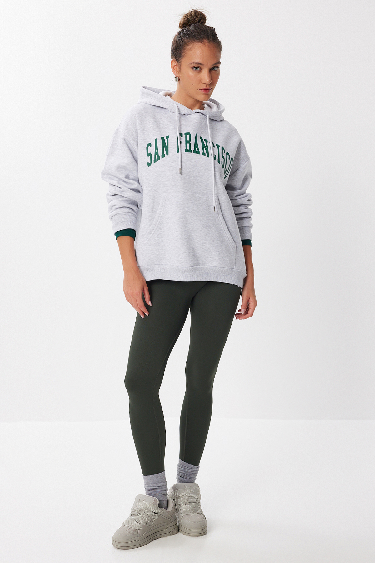 Lovelyİstanbul Baskılı Kapüşonlu Şardonlu Oversize Örme Sweatshirt LUB0227 GRİ MELANJ görsel 5