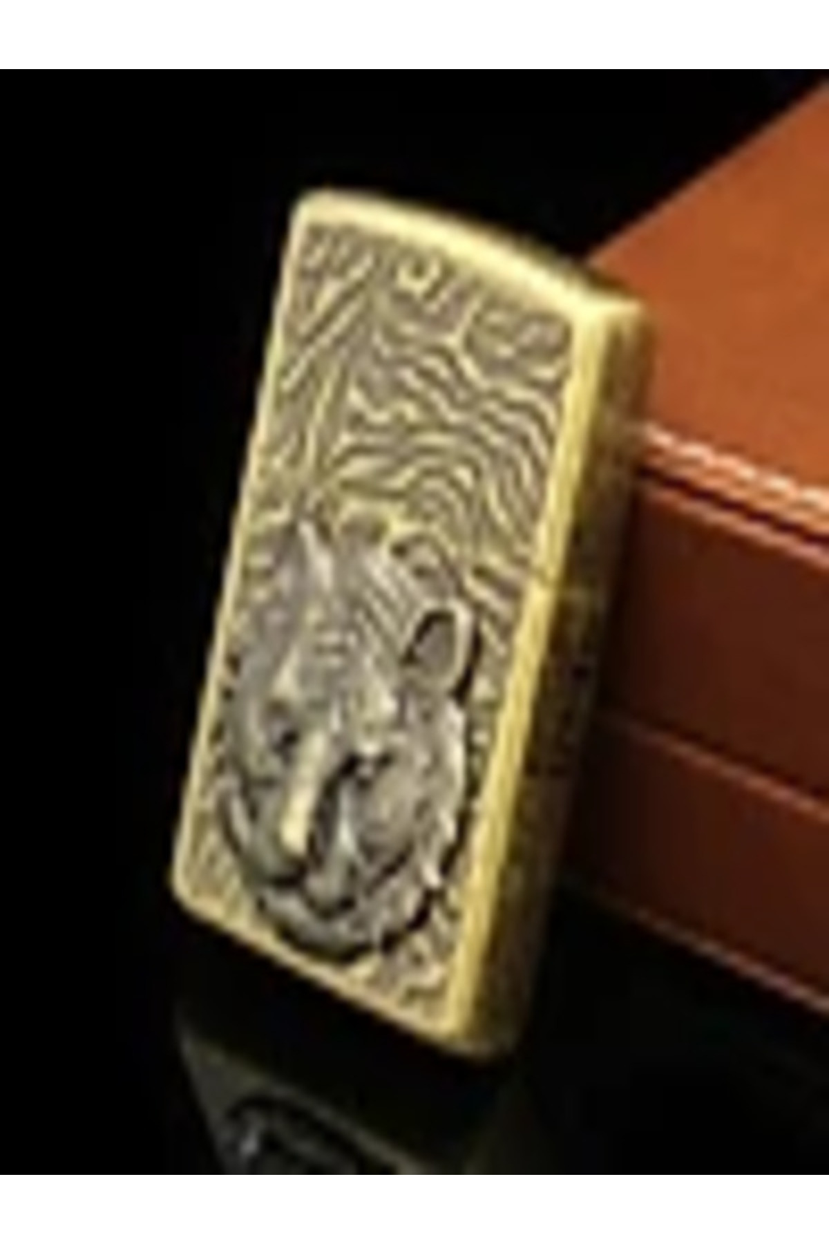 HK GİFT SHOP Zorro Z9839B Güzel Aslan Desenli Benzin Çakmak Kutusu