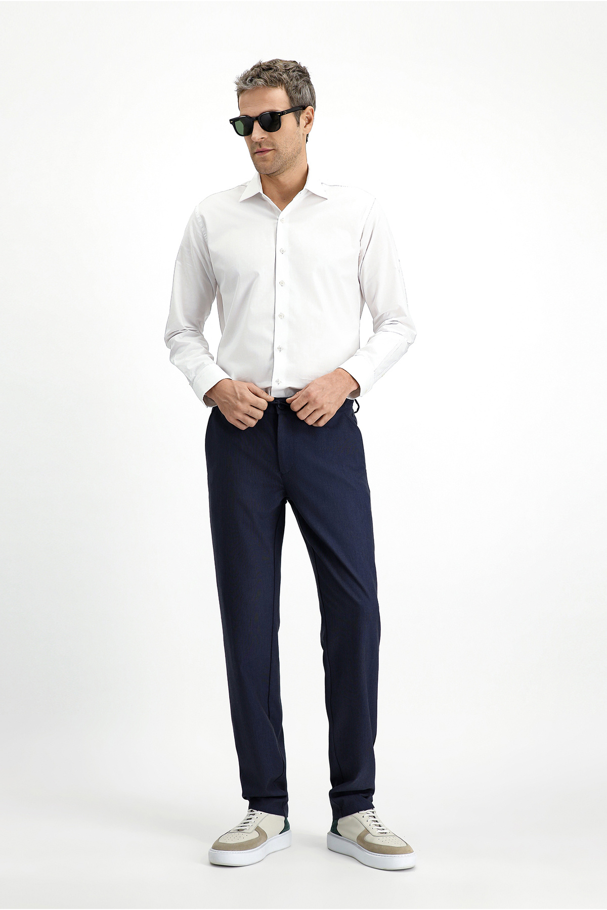 Kiğılı-Regular Fit Woolen Classic Fabric Trousers with Elastic Waist and Drawstring 1
