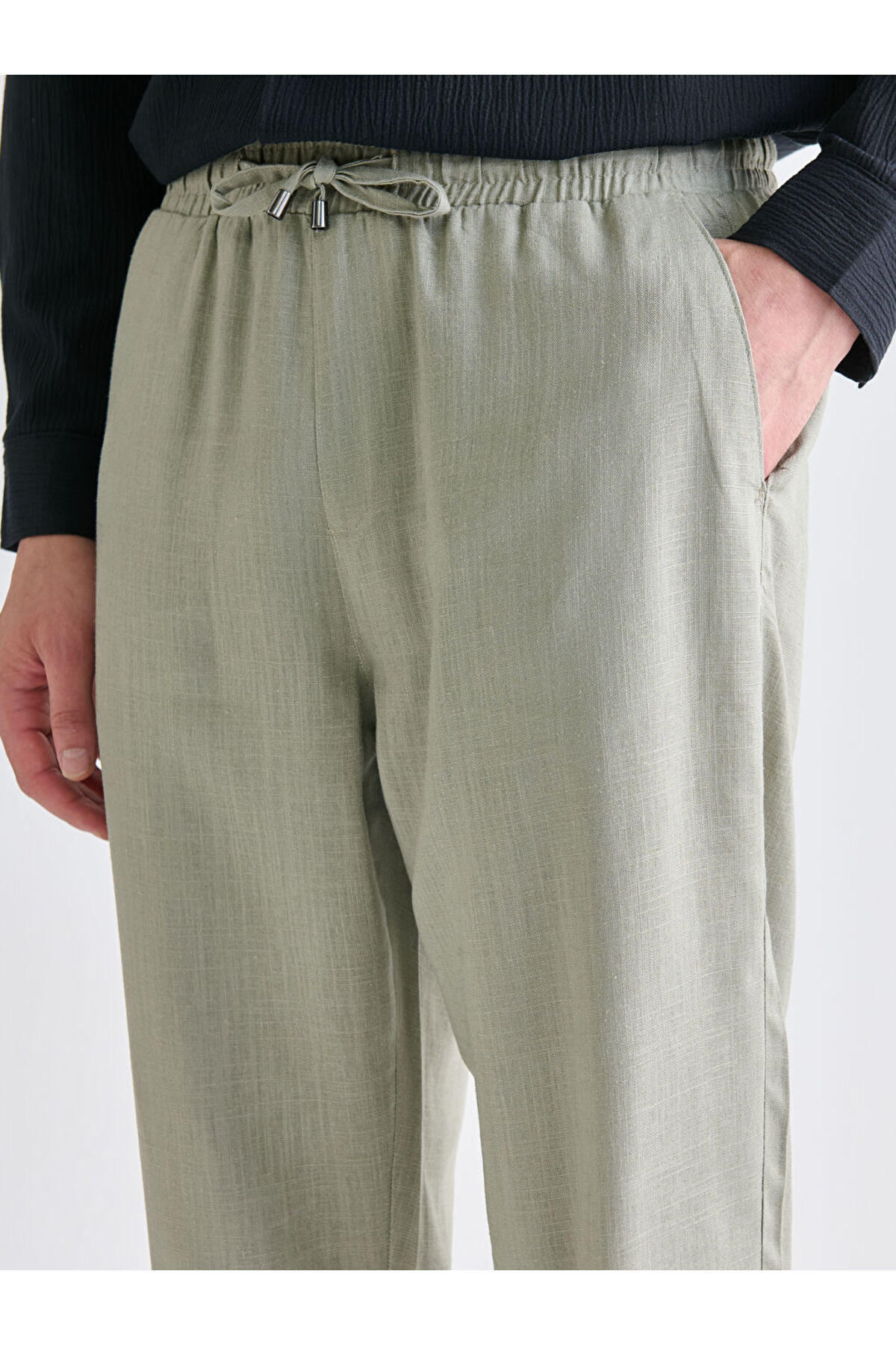 LC Waikiki-Create Your Style from Uzg Store |   Standard Fit Linen Blend Men's Trousers 3