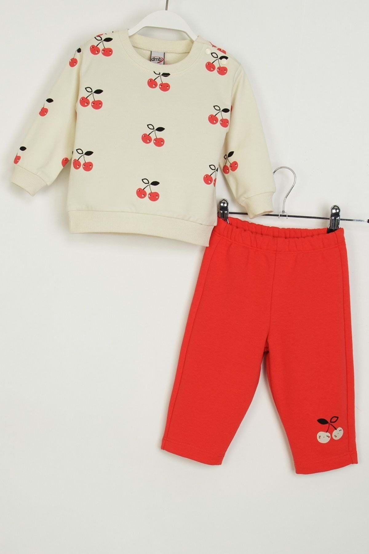 ww waka waka kids store Kız Çocuk Kiraz Baskılı Eşofman Takımı –Krem & Kırmızı fotoğrafı 4 (önizleme)