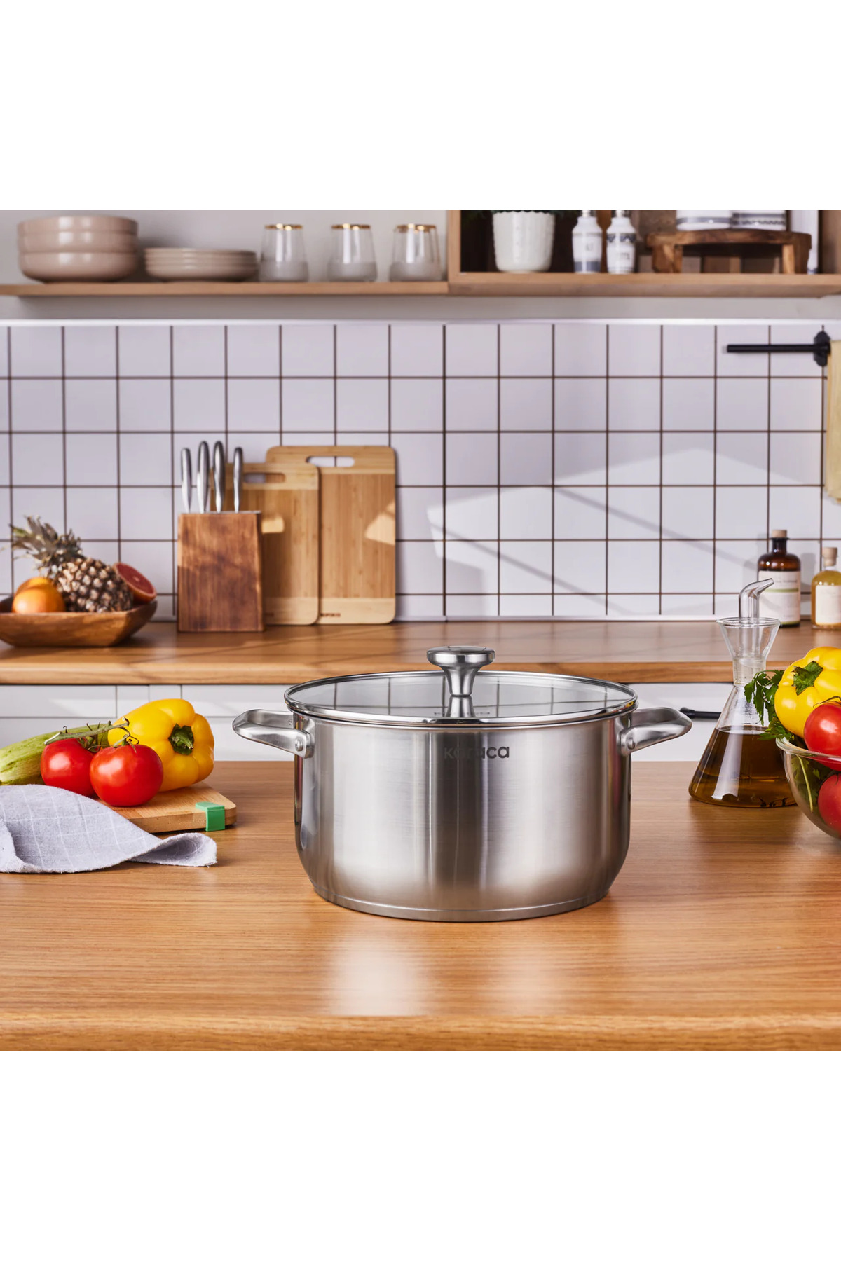 Karaca Indukčný hrniec s pokrievkou Elite z nehrdzavejúcej ocele, 26 cm, stri...