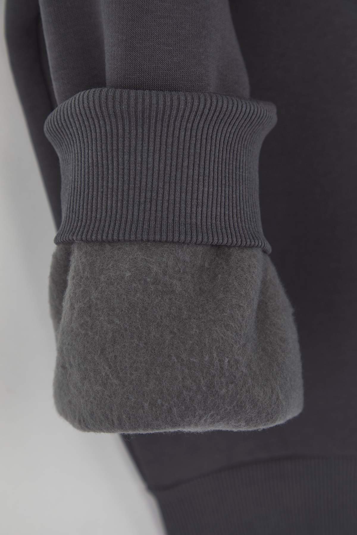 Trendyolmilla  Antrasit Animal Nakışlı Regular/Normal Kalıp Kalın İçi Polarlı Örme Sweatshirt TWOAW24SW00196 - Görsel 7