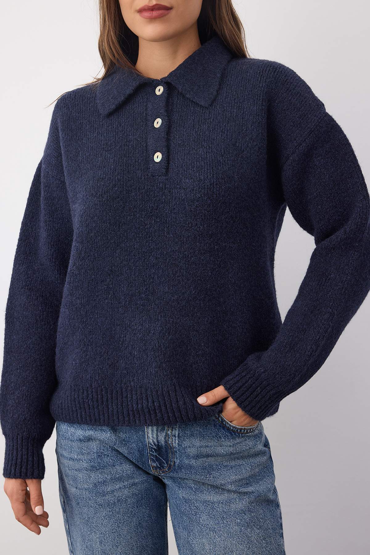 Trendyolmilla  Wardrobe Essentials Lacivert Basic Geniş Kalıp Özel İplikli Triko Kazak | TWOAW26KZ00072 - Görsel 3