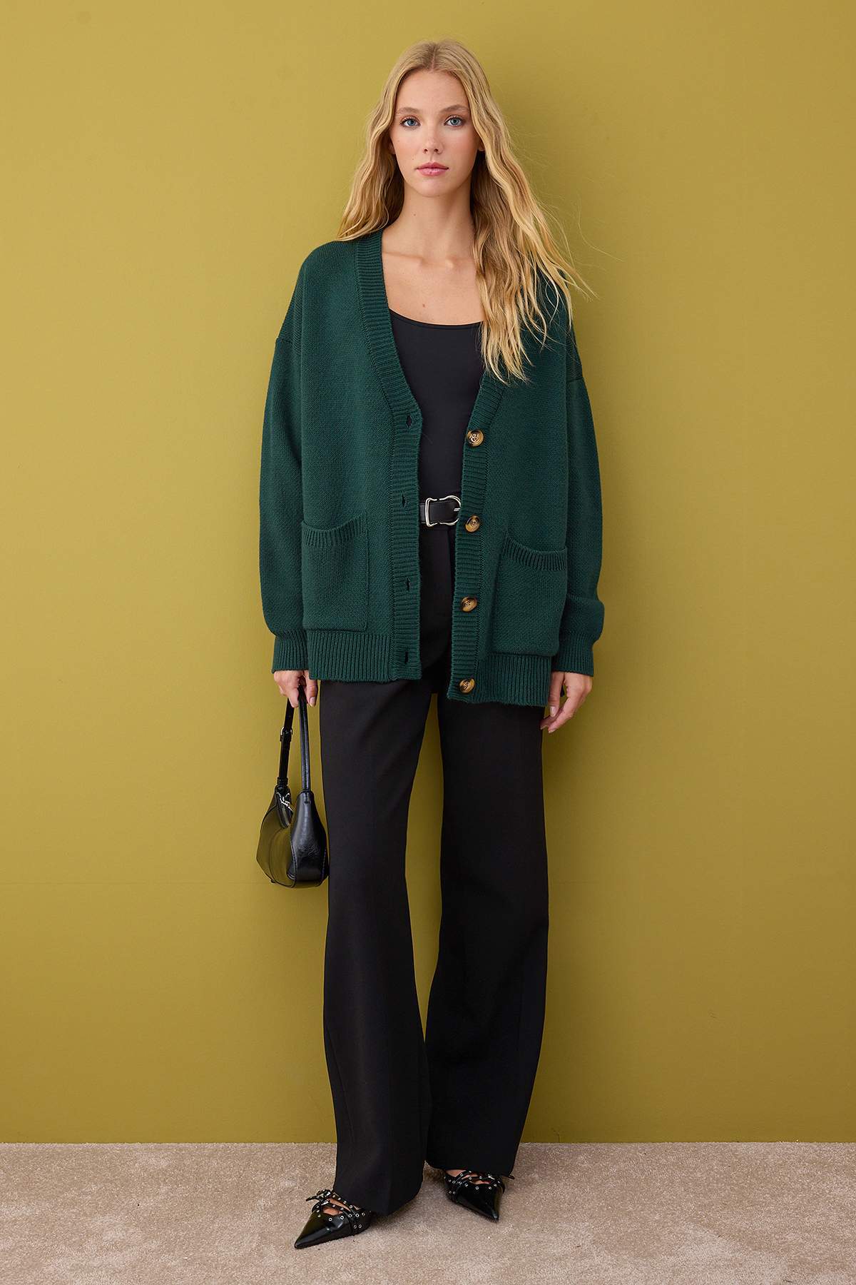 Trendyolmilla  Ördek Başı Yeşili Geniş Kalıp Basic Triko Hırka TWOAW26HI00205 - Görsel 2