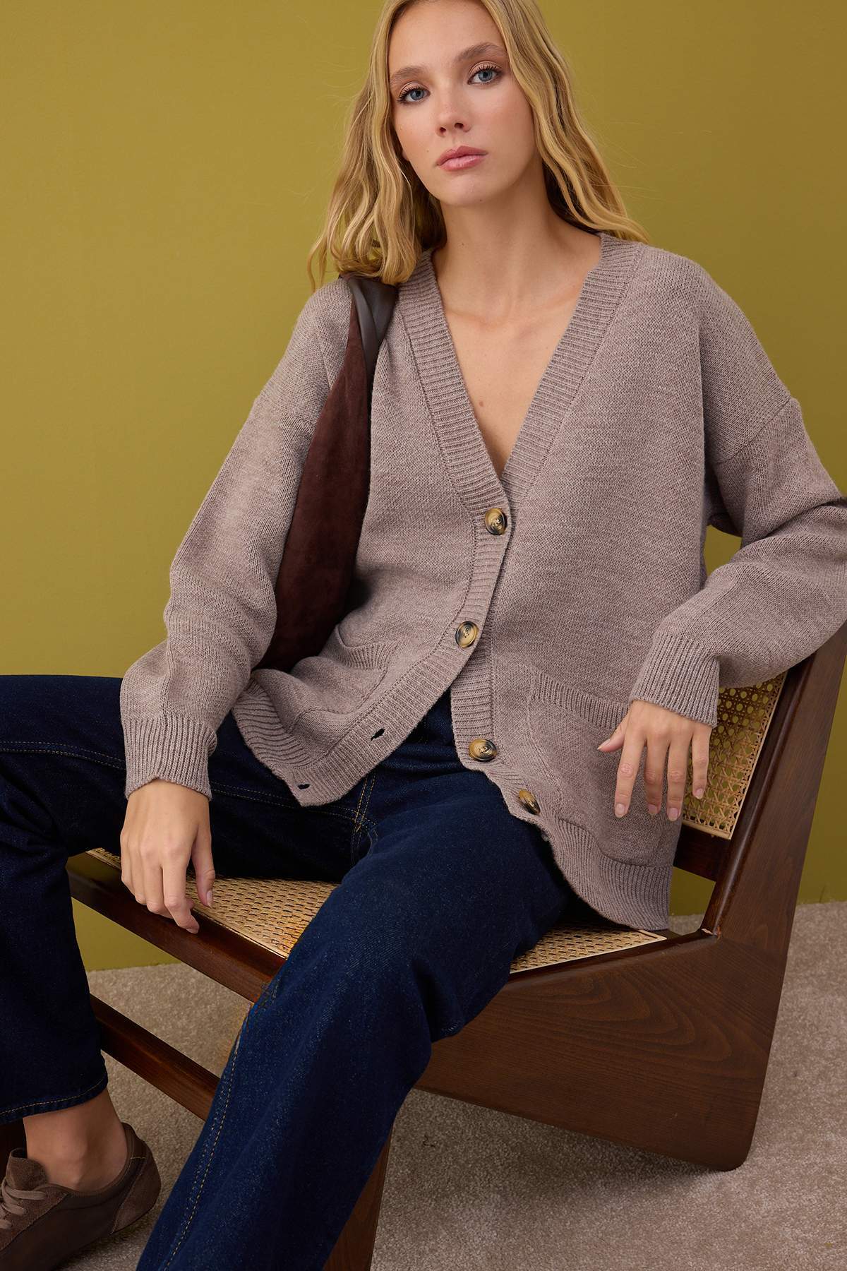 Trendyolmilla  Vizon Geniş Kalıp Basic Triko Hırka TWOAW26HI00205