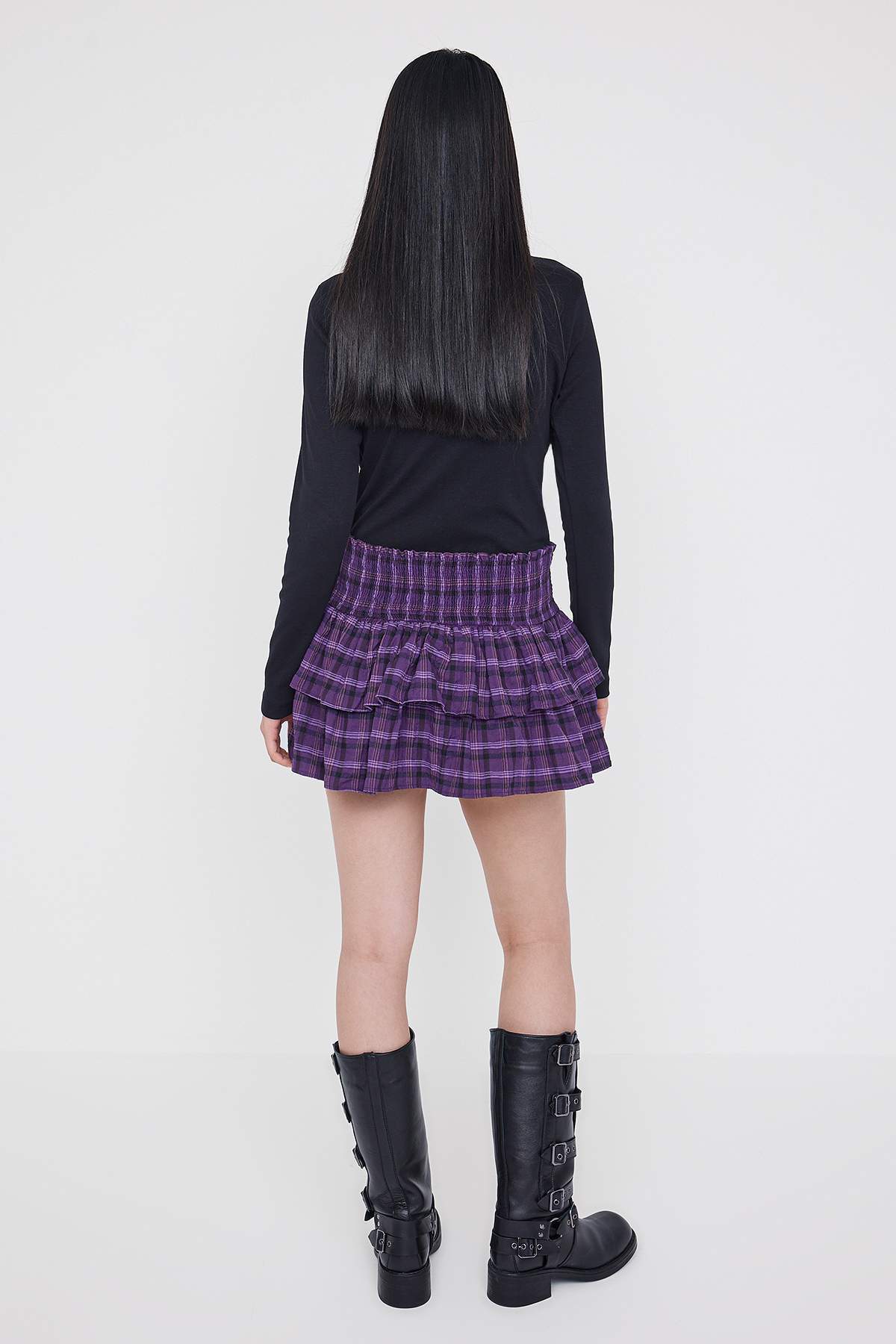 Trendyolmilla  Teen Mor Ekoseli Pilili Etek Görünümlü Mini Şort & Bermuda TWOAW26SR00039 - Görsel 4