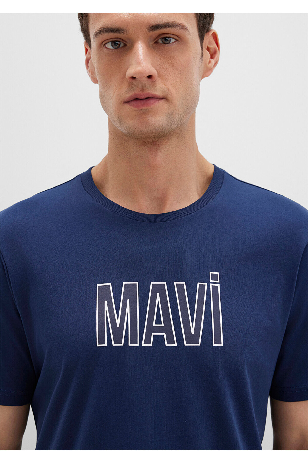 Mavi-Marineblaues T-Shirt mit Logo-Print, reguläre Passform / Regular Fit066842-70758 5