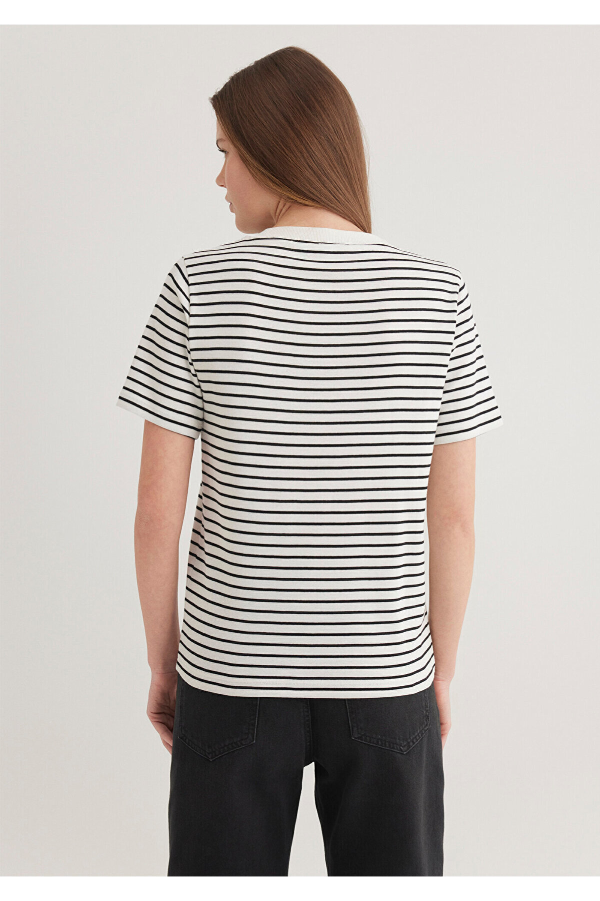 Mavi-Schwarzes T-Shirt mit Streifen und Logo-Aufdruck Regular Fit / Regular Fit1612224-85143 5
