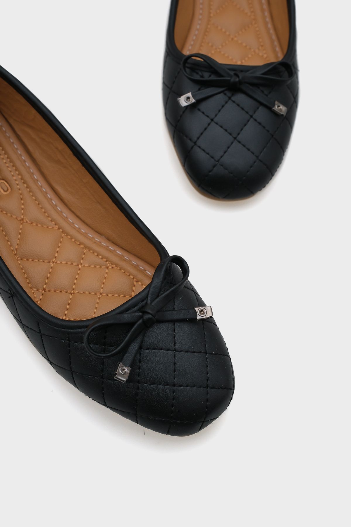 Capone Outfitters-Hana Trend gesteppte Ballerinas für Damen 3