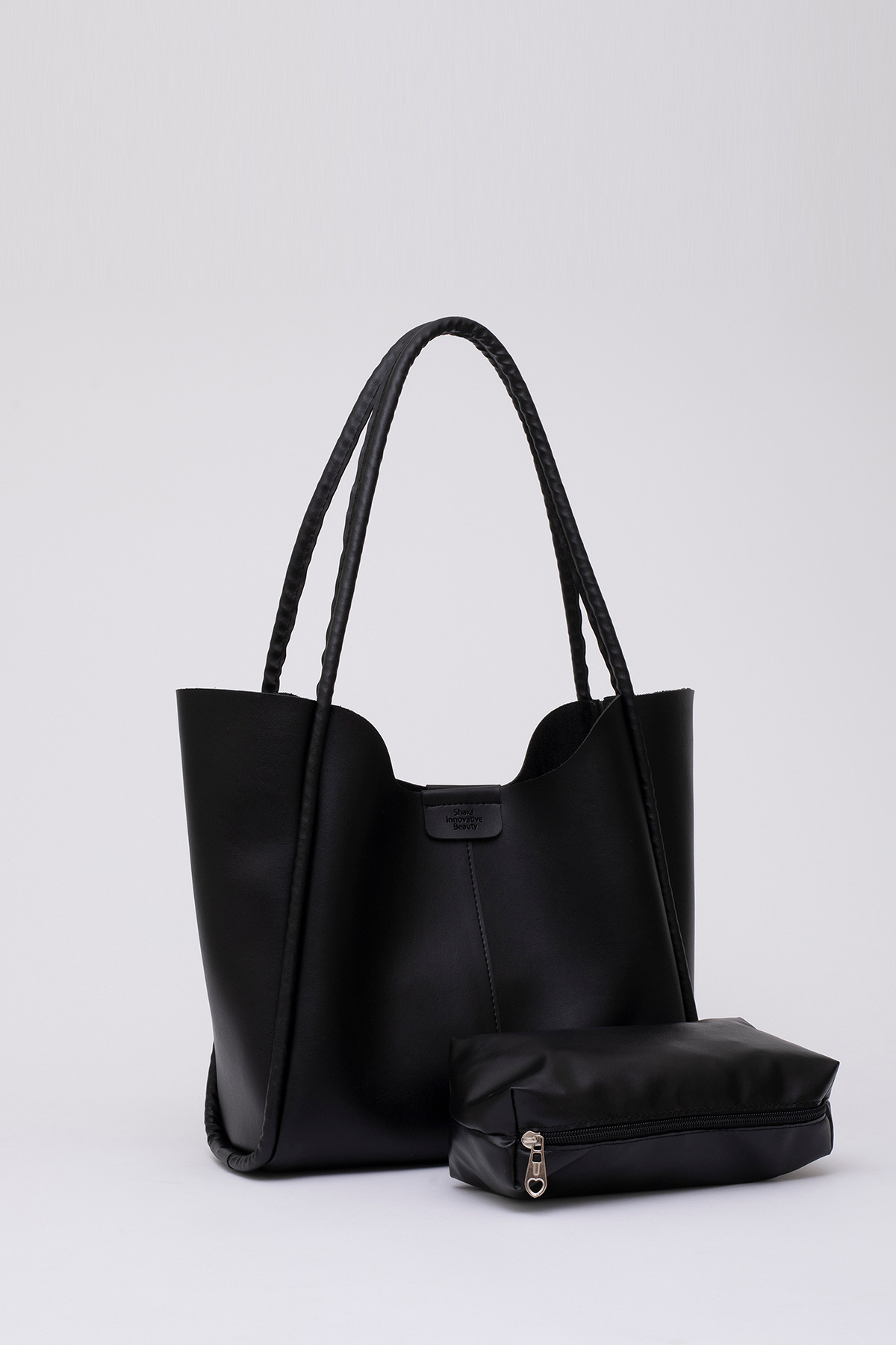 Shaka Siyah Shk76 Çıtçıtlı Fitil Askılı Suni Deri Makyaj Çantalı Büyük Boy Kadın El ve Omuz Çantası fotoğrafı 2 (önizleme)