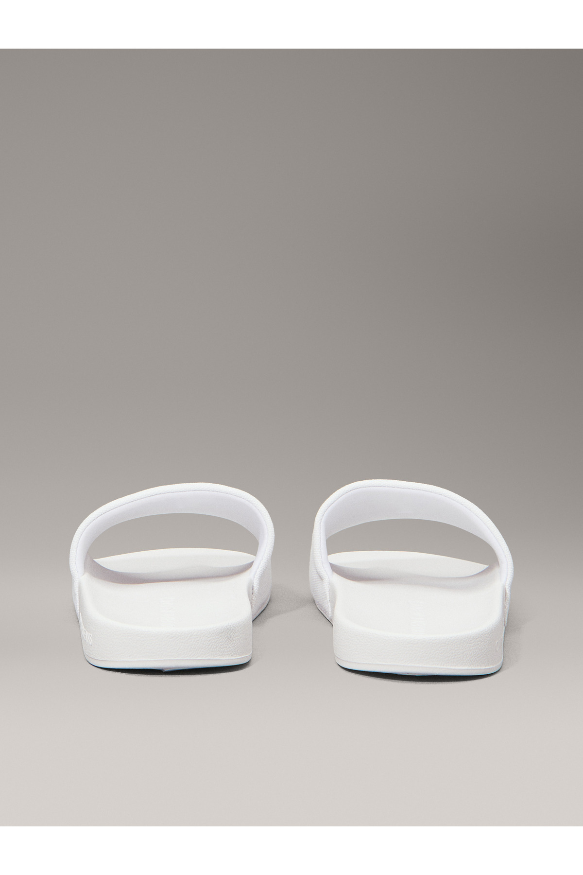 Calvin Klein-Slide Monogram Cv Slippers 6