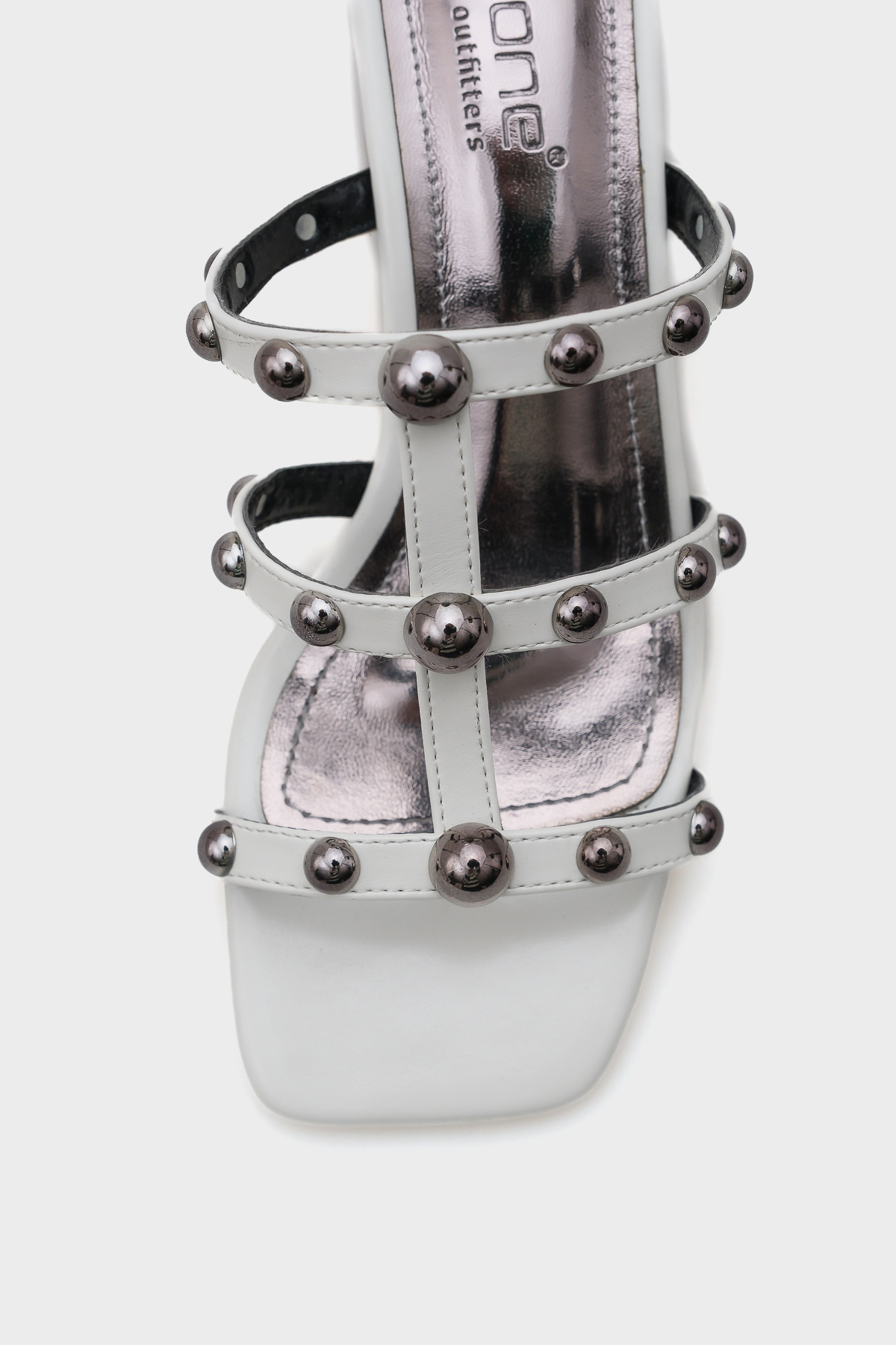 Capone Outfitters-Nela Medium Heeled Banded Women's Slippers with Metal Accessories 2