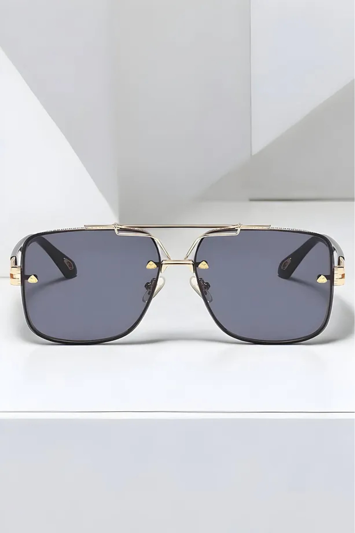 Chunky Frame Aybach Lüx Unisex Altın Çerceve Kare Siyah Güneş Gözlüğü görsel 2