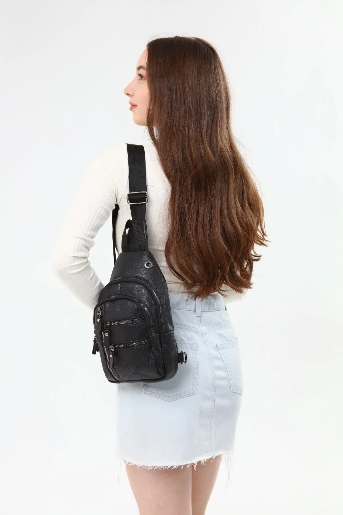 AVCA  Unisex Siyah Su Geçirmez Vegan Deri Kulaklık Çıkışlı Çapraz Askılı Bel Omuz Göğüs Çanta - Görsel 6