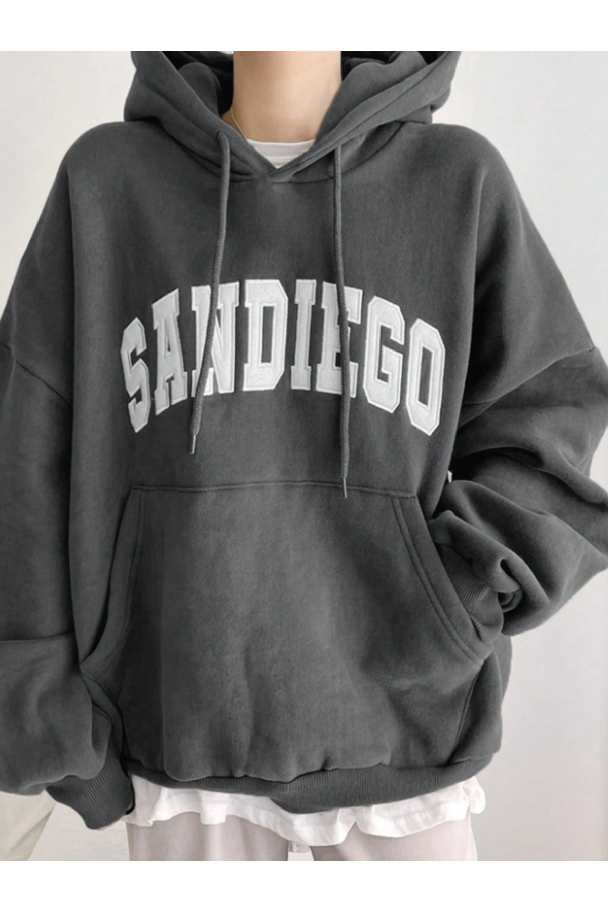 Unisex Erkek/Kadın SANDIEGO Renkli Özel Baskılı Pamuklu Oversize Kapüşonlu Sweatshirt — رنگارنگ SANDIEGO-REVASSER- — تصویر 2 از 6