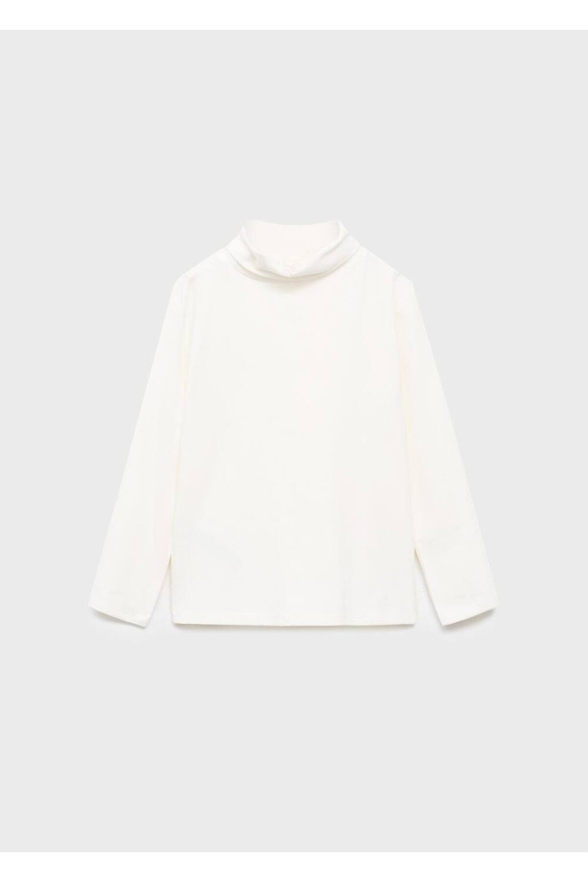 تیشرت یقه ایستاده  تیشرت یقه ایستاده