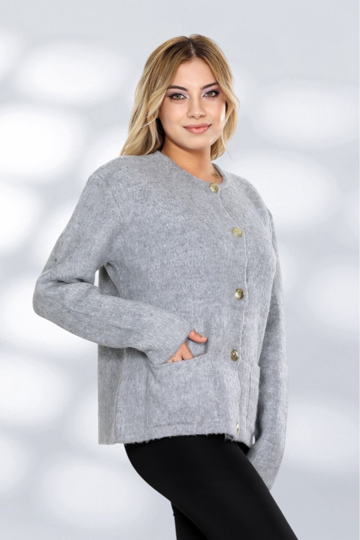 NEWCO-Stylish Knitwear Cardigan Model with Comfortable Fit Pockets and Large Button Detail Suitable for Daily Use 2