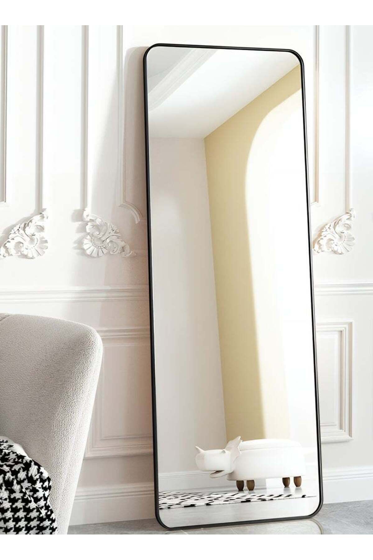 مرآة أرضية كاملة الطول بإطار معدني أسود وحامل - 12...
