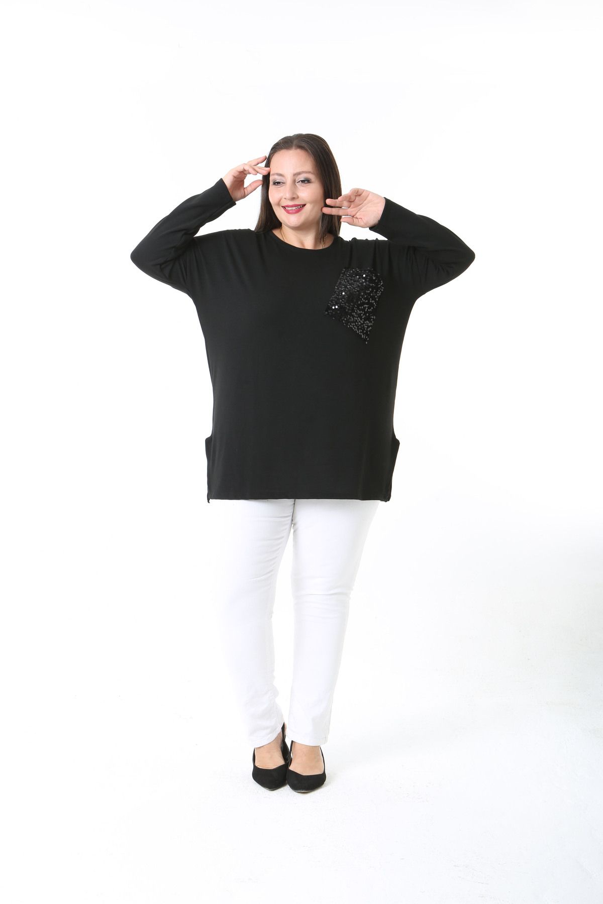 XL Modam-Black Lycra Viscose Plus Size Tunic with Sequin Details 2