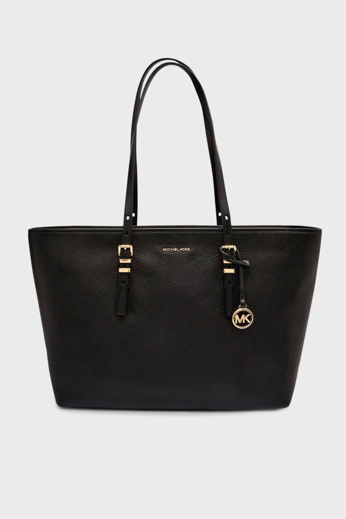 کیف بزرگ با دسته قابل تنظیم و لوگو 30T5GQNT9L001 Bag 30T5GQNT9L 001 کیف بزرگ با دسته قابل تنظیم و لوگو 30T5GQNT9L001 Bag 30T5GQNT9L 001