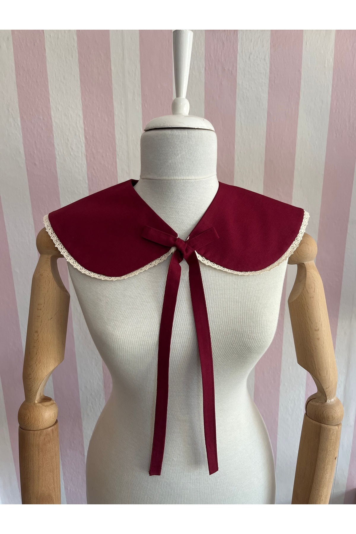 Berlin Collar Cotton Poplin Fabric Adult Vintage Cotton Lace Burgundy Collar