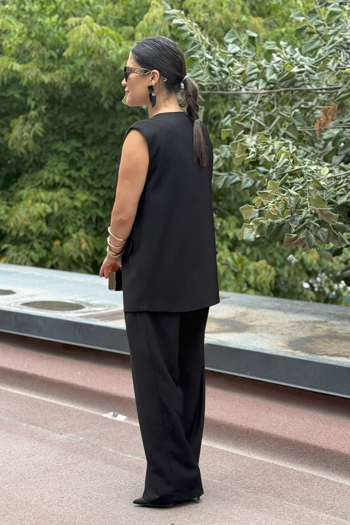 Suziş-Bluz and Pants Set with Button Detail on the Shoulder Cr4006 8