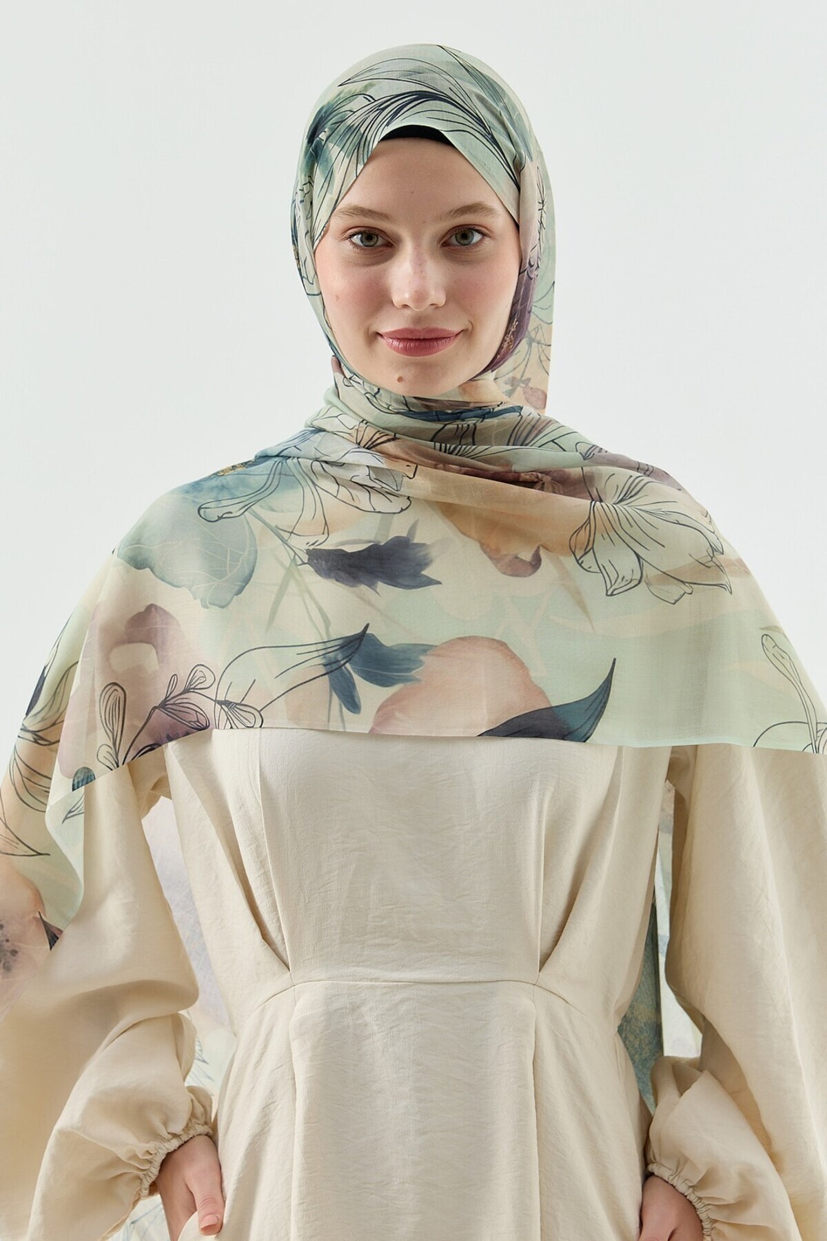 Modakaşmir-Lily Pattern Moon Shawl 1