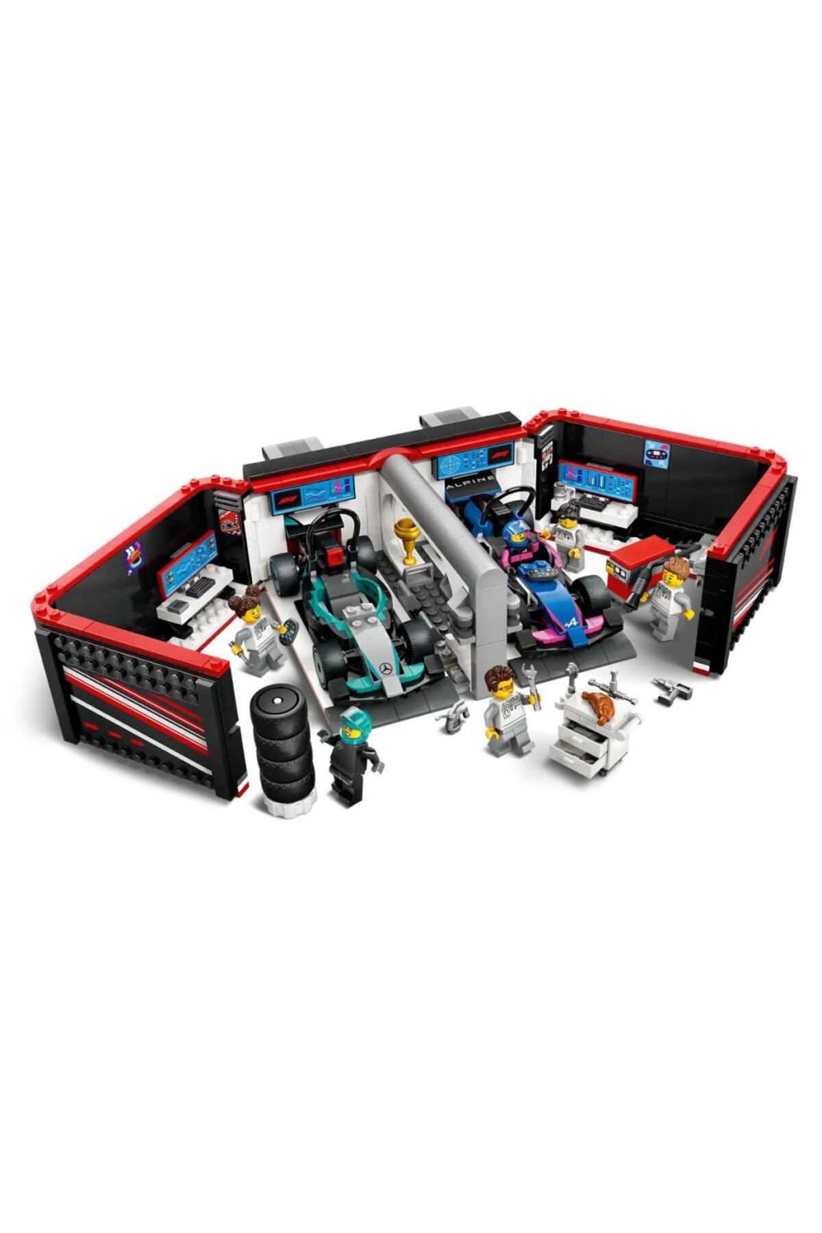 Nessiworld 60444 اسباب‌بازی ساختنی شهرک F1 گاراژ و خودروهای مرسدس-آم‌جی و آلپاین ۶۷۸ قطعه +۷ سال