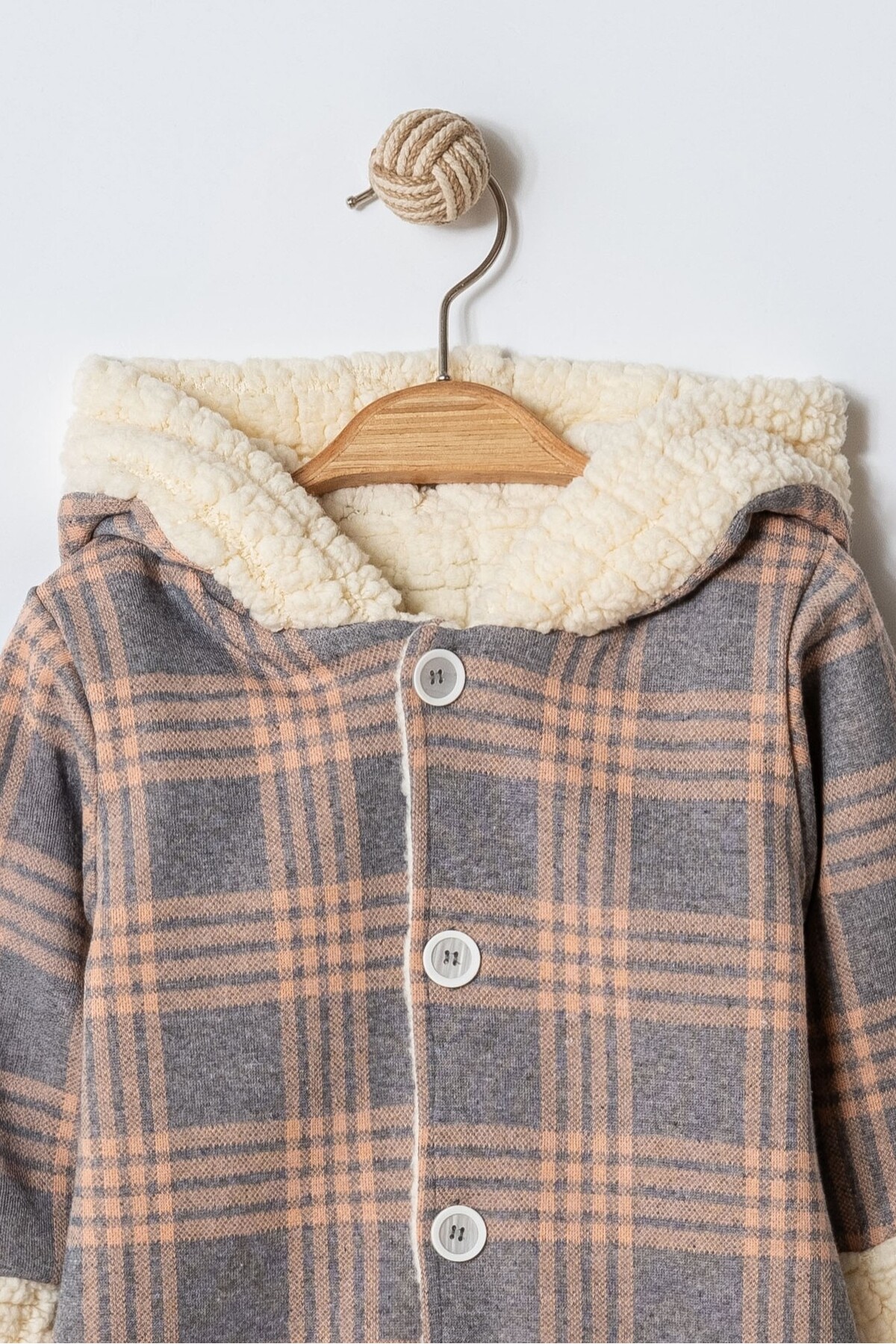 Chicsy Baby Kışlık Tatlı Kareli İçi Peluşlu Kapüşonlu Düğmeli Bebek Tulum fotoğrafı 2 (önizleme)