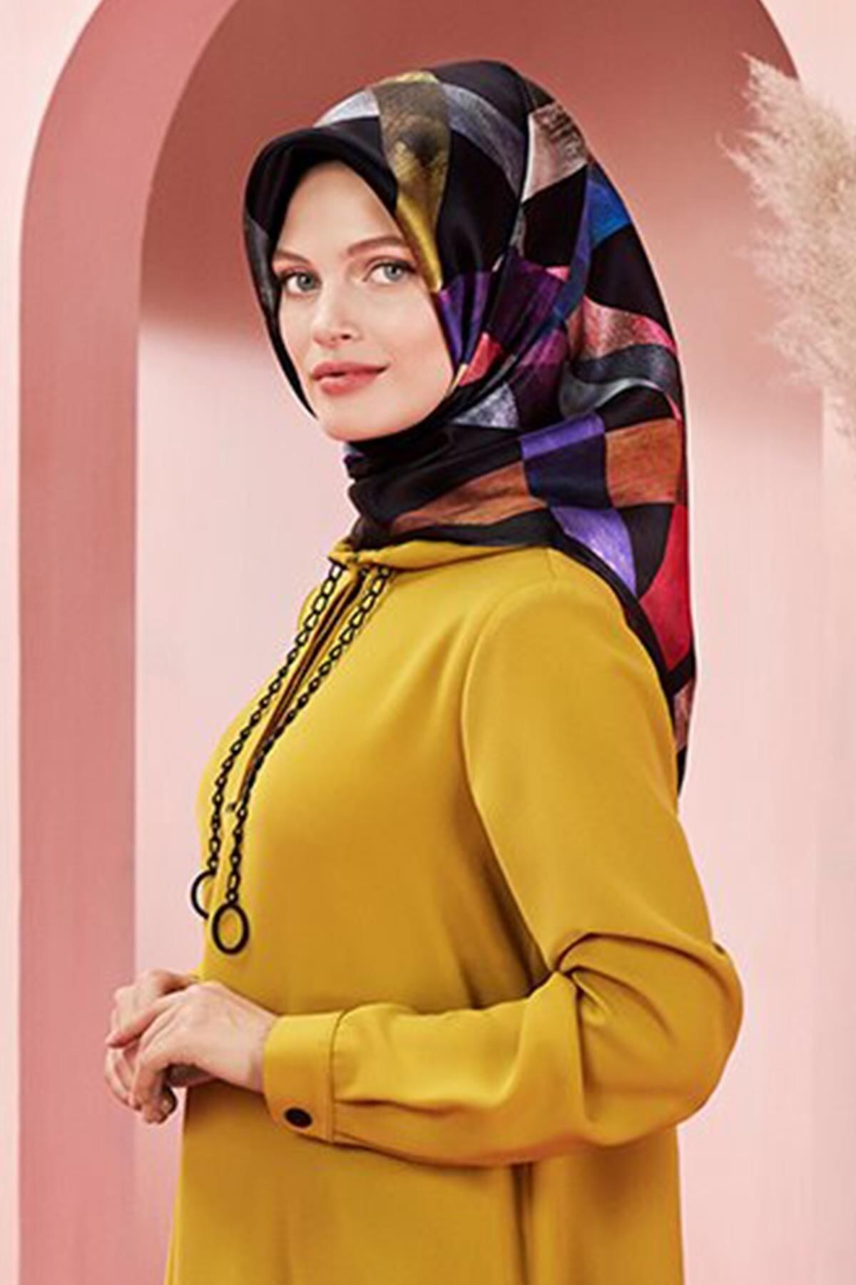 Desenli İpek Twill Eşarp Siyah
