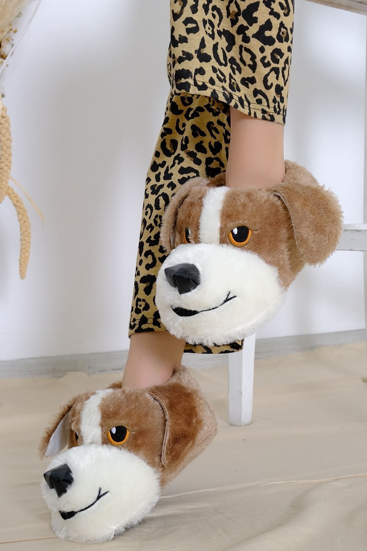 ALTUNTAŞ Unisex - Kadın - Erkek - Kız - Siyah Beyaz Köpekli Panduf Ev Botu görsel 7