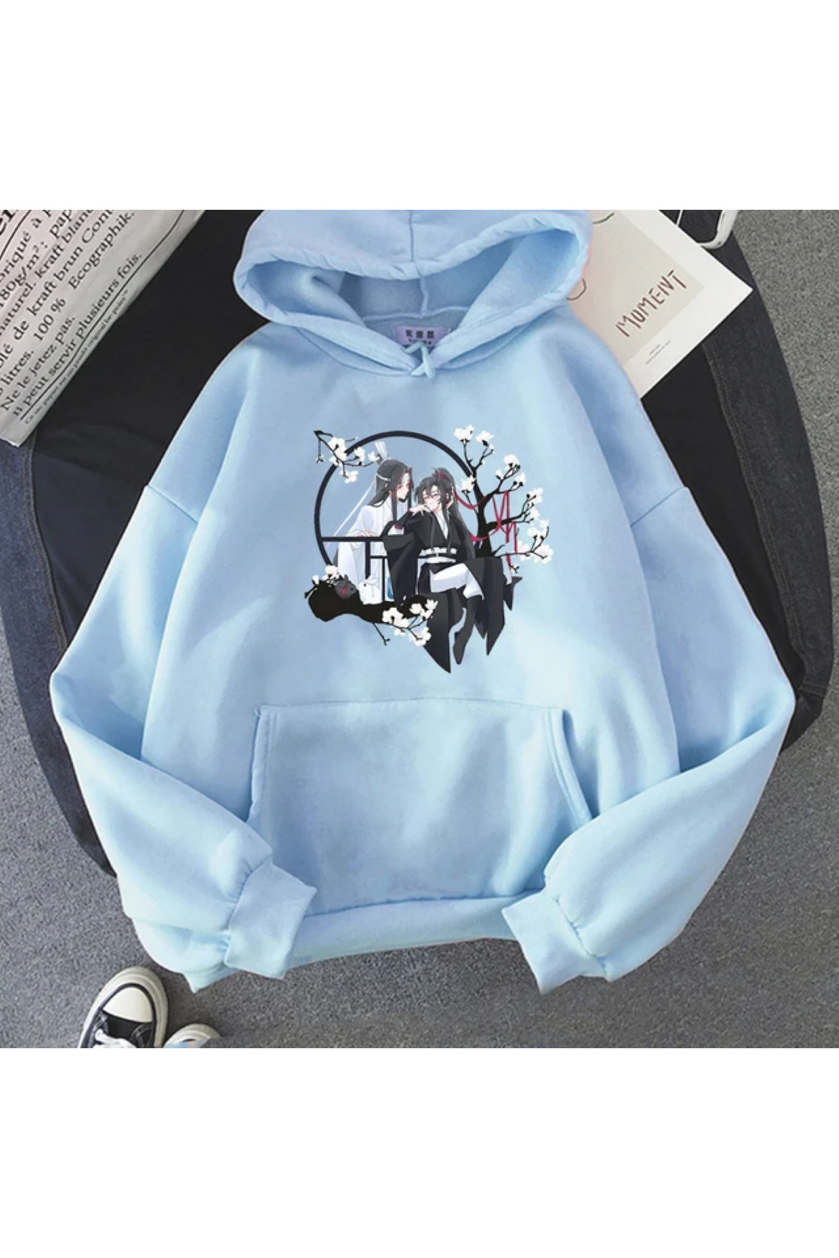 هودي بأكمام طويلة مع فتحة إبهام