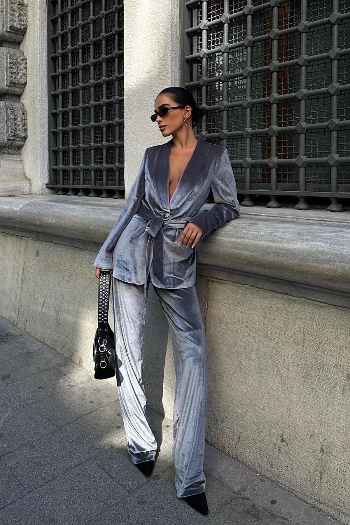 Genel Markalar Gaitlin Oversize Kadife Takım -GRİ