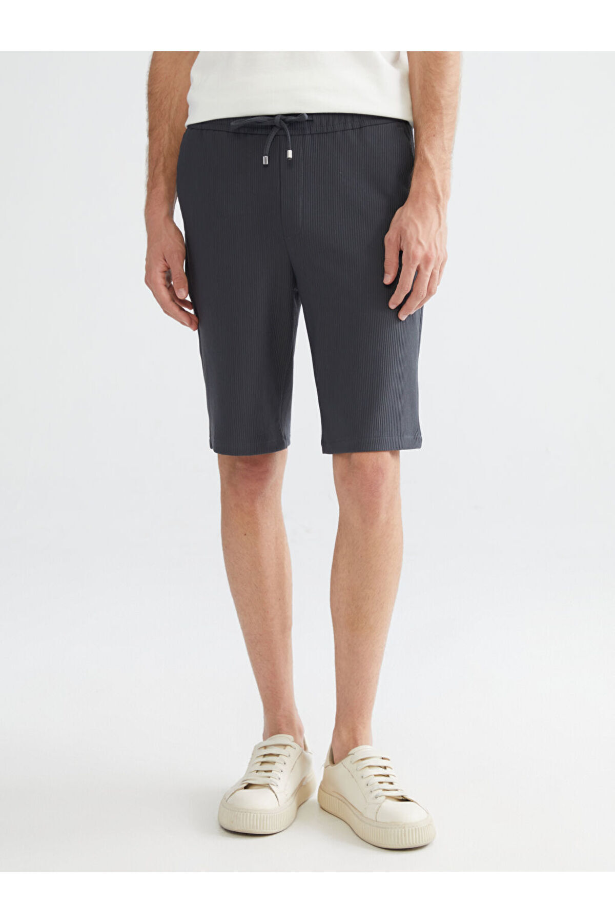 LC Waikiki-Create Your Style from Uzg Store |   Standard Fit Linen Look Men's Shorts 2