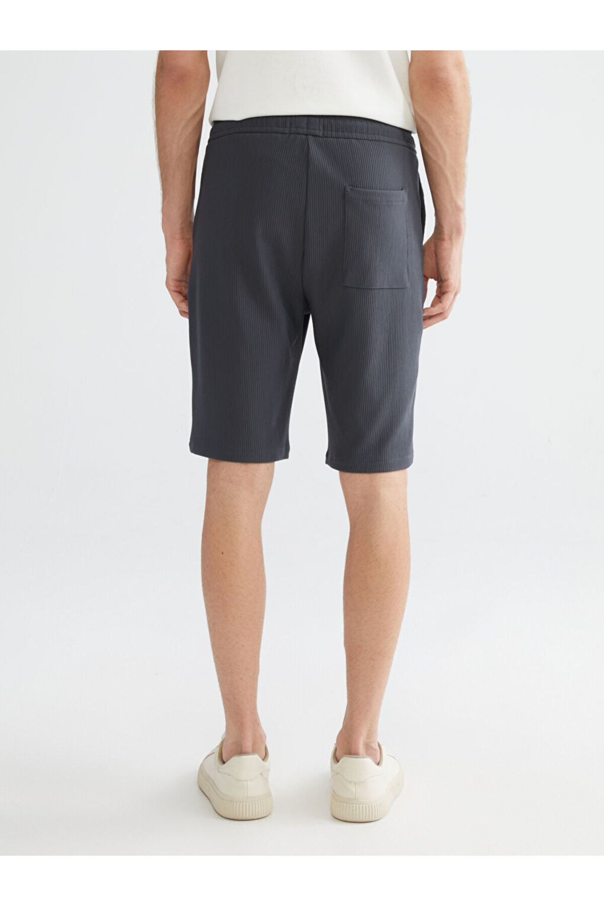 LC Waikiki-Create Your Style from Uzg Store |   Standard Fit Linen Look Men's Shorts 4