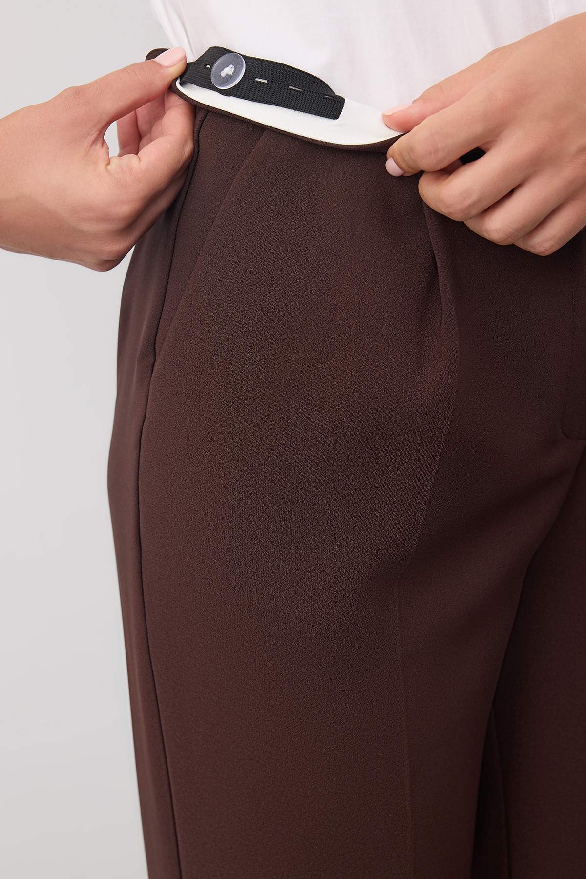 Trendyolmilla  Wardrobe Essentials Koyu Kahverengi İçten Bel Ayarlamalı Geniş Paça Pantolon | TWOAW26PL00028 - Görsel 5