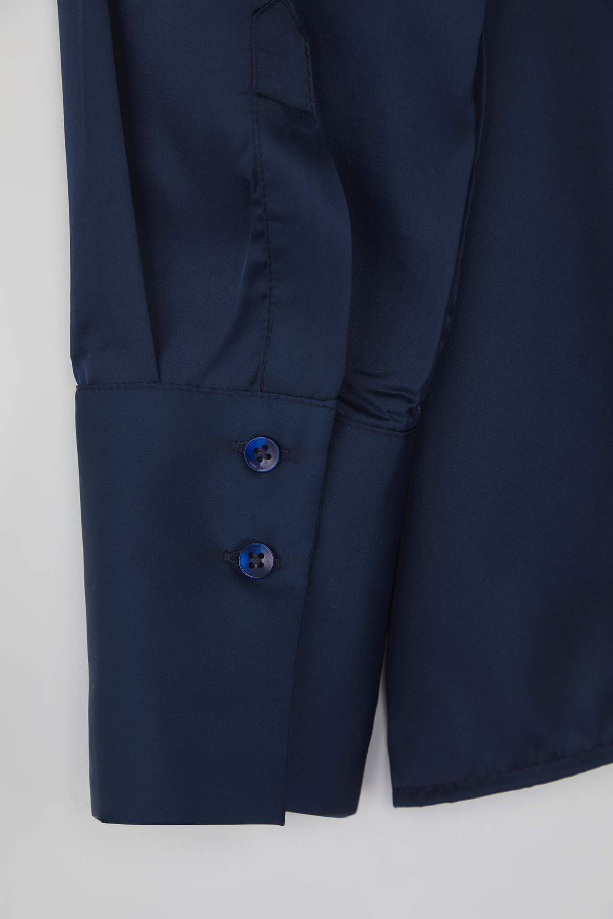 Trendyolmilla  Lacivert Apoletli Saten Gömlek TWOAW26GO00039 - Görsel 8